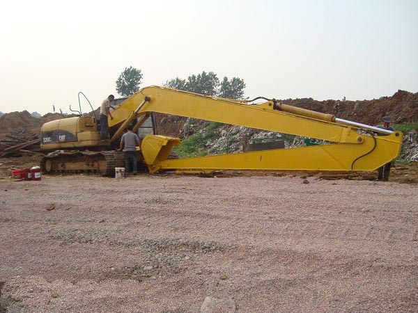 挖掘機(jī)加長(zhǎng)臂、加長(zhǎng)臂、挖掘機(jī)改裝加長(zhǎng)臂、挖掘機(jī)加長(zhǎng)臂廠家